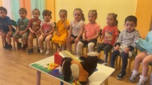 ПОДПЕВАНИЕ- ИДЁТ БЫЧОК КАЧАЕТСЯ