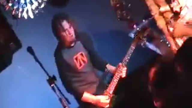 Слот-Предательская (Теона Дольникова, клуб Downtown 2003 г.) смотреть онлайн