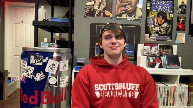 Did Saviors REDEEM Green Day's career?! смотреть онлайн