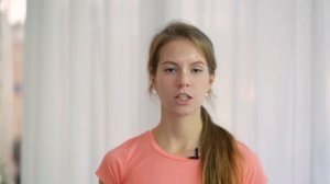 Видео-визитка преподаватель по йоге Айенгара - Ксения Сиверцева