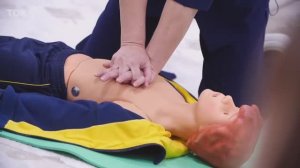 Обучение по оказанию первой помощи с практическими занятиями, запишитесь по тел. +7 912 991 90 90