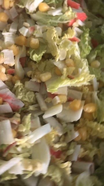 Салат с крабовых палочек смотреть онлайн