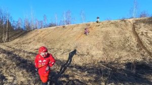 В нашем Тучково эндуро движение есть)
