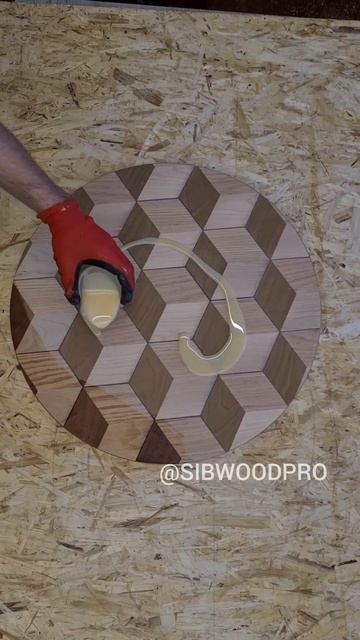 Столешница с эффектом 3D из четырёх пород древесины #woodworking #diy #столярка смотреть онлайн