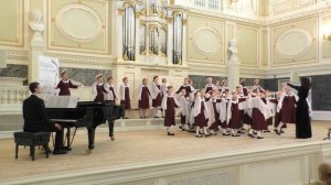 Русская народная песня в обр. В.Полякова «Во поле берёза стояла»