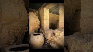 125 лет назад - Археологи обнаружили на Крите остатки легендарного Лабиринта — дворца Минотавра