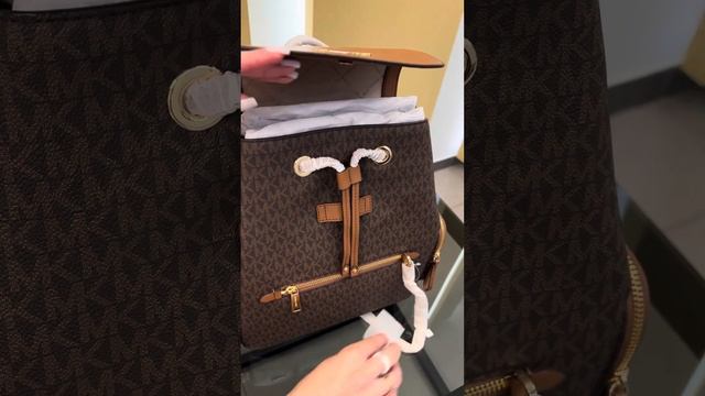 Распаковка MICHAEL KORS Jet Set Large Logo Backpack