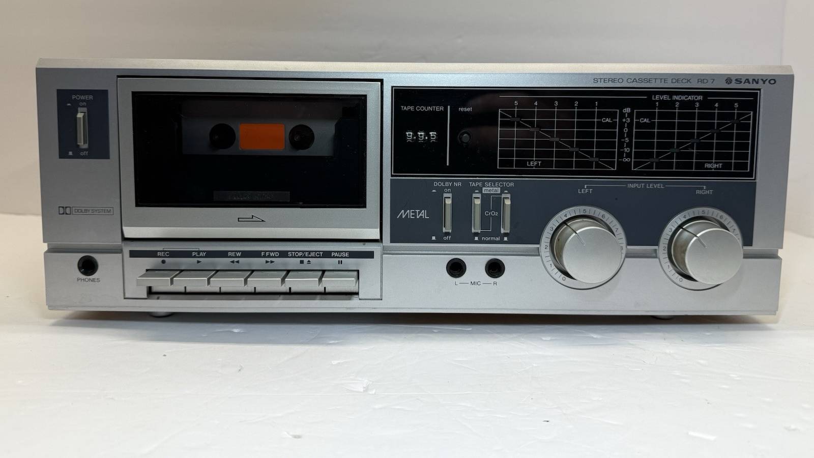 Винтажная кассетная дека Sanyo RD-S7 -Япония 1983 года выпуска