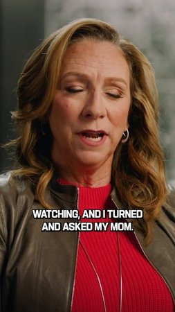 How Beth Mowins knew she wanted to work in Professional Sports Reporting #womenshistorymonth