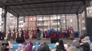 "На расписанной карете прокати-ка ты меня"