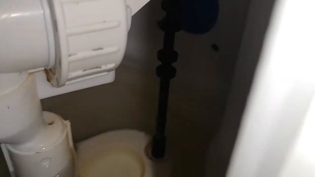 Инсталяция Cersanit протекает. смотреть онлайн