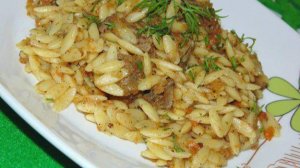 Паста орзо с говяжьей печенью и овощами