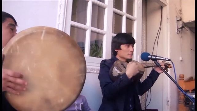 Комрон Бобоев Чехраи хандони ту бошам" Оши нахор Чияни (Олим Бобоев) Панчакент HD смотреть онлайн