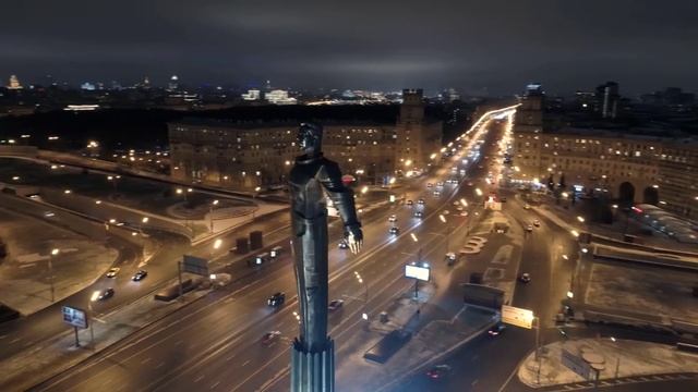 Март 2025. Ночная поездка по Москве с будущими костоправами.