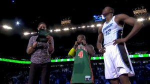 Slam Dunk Contest 2009 Nate Robinson Dunks Over Dwight Howard