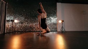 Exotic Pole dance choreo by Polina Doroshenko | Экзотик Пол Дэнс | by Индия - Думать о тебе