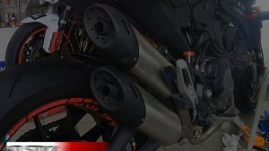 Ducati Monster 937 Stock Muffler VS Akrapovic Slip-On with Arrow Link Pipe (Part 2)