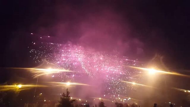 Салют на последний звонок 2019