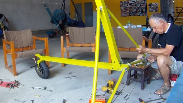 Mini Trike - Montagem do Carrinho смотреть онлайн