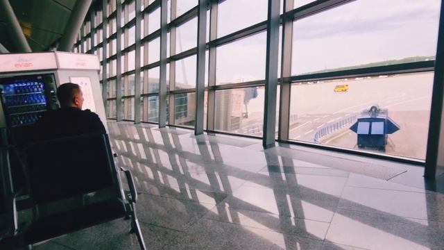 ВЛОГ: Мои любимые...моя работа не даёт мне покоя, ни днём ни ночью. мои 2 поездки за неделю в Москв смотреть онлайн