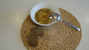 Некогда готовить, а неплохо бы супчика отведать? Быстрый рецепт супа из рыбных консервов.