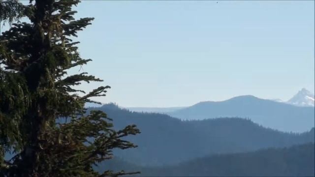 Henline Mountain and a Jam in the Minor D Pentonic Scale, a simple song to redo one day смотреть онлайн