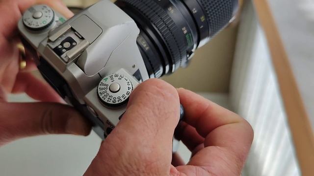 PENTAX MZ-5, RICOH RIKENON P ZOOM 1:4 28~100mm MACRO
