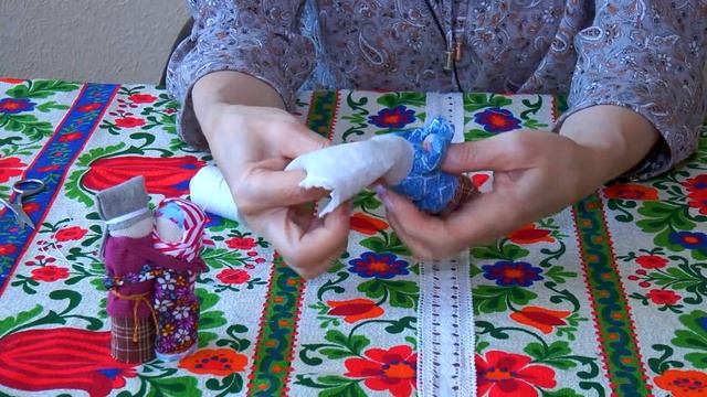 Мастер - класс Колесовой О. П. к дню семьи любви и верности - куклы "Неразлучники" смотреть онлайн