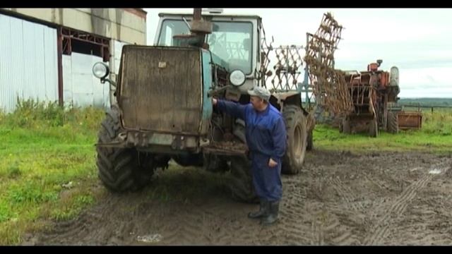 03 09 15 Из-за погоды почти во всех районах Удмуртии остановилась уборка кормов и зерновых смотреть онлайн