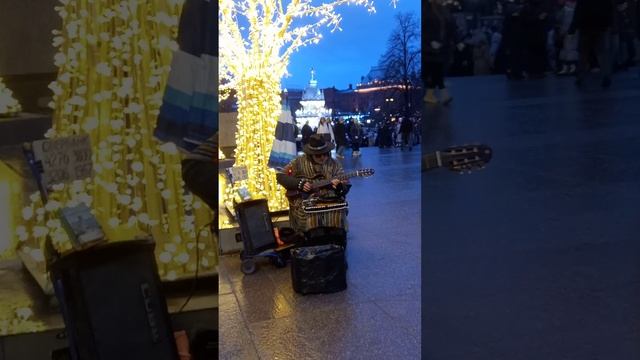 "Цыганочка" на Театральной площади.
