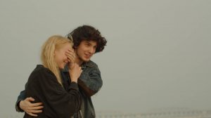 Надо снимать фильмы о любви — Русский трейлер (фильм 2024)