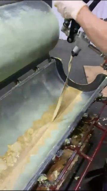 Изготовление скорлуп из пенополиуретана на установке ПРОМУС-10 смотреть онлайн