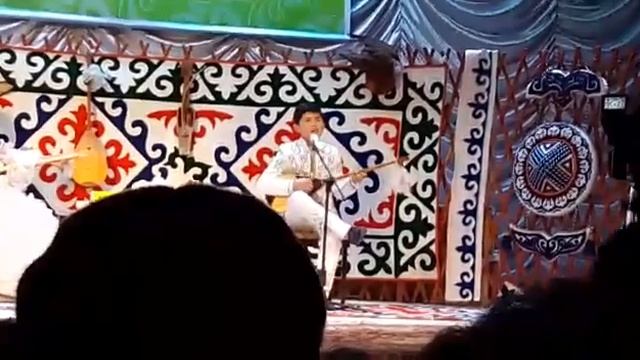 Бекжан айтыс смотреть онлайн