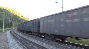 ВЛ80с-1017 на перегоне Слюдянка-2 - Ангасолка ВС ж.д. (о.п. Земляничный)