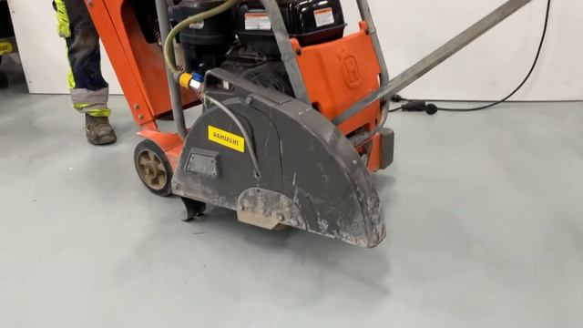 Köp Golvsåg asfalt & betong Husqvarna FS413 på Klaravik смотреть онлайн