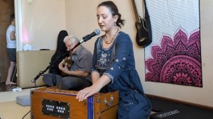 Киртан в исполнении м.Катерины.  23.03.25