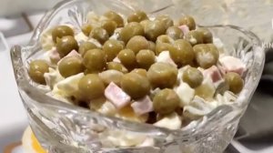 Салат Оливье классический - простой и вкусный рецепт на каждый день из доступных продуктов