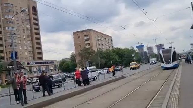 Трамвай учебный Посадки нет