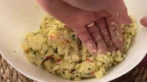 Если у вас есть 3 картофелины, то приготовьте эту быструю и легкую закуску!