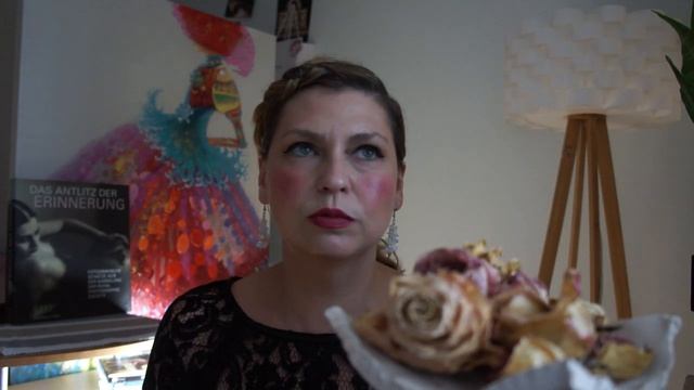 Frederic Malle Portrait of a lady смотреть онлайн