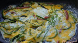 Яичница с чесночными стрелками