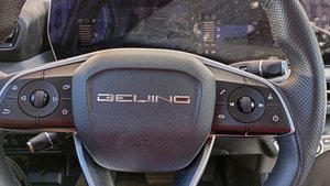 Baic U5 Plus 2025: посмотрим какой салон в бюджетных «китайцах»
