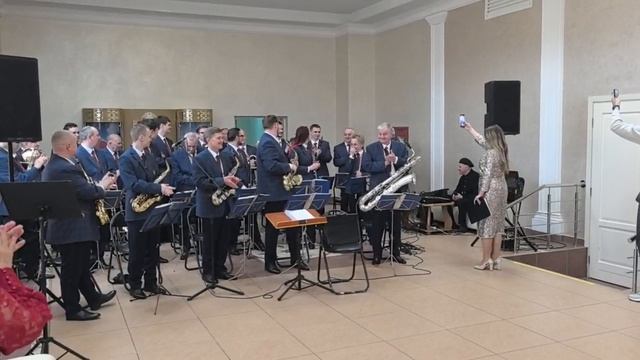 Вас приветствуют брестчане.👋 23 марта. Вечер музыки и танца.🥰💖💃🕺