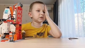 Обзор космодрома из лего.