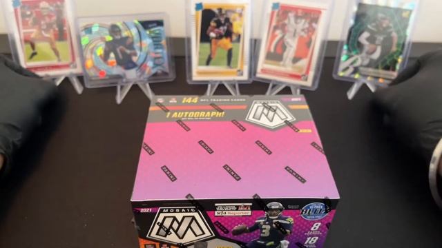 Mamba Box Break #31 2021 MOSAIC NO HUDDLE | 2021 DONRUSS DOWNTOWN?!?! смотреть онлайн