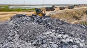 Строительство, засыпка щебёнкой, новая площадка