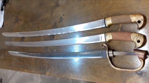 Вытачиваю дол шашки на гриндере.