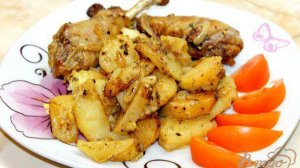 Сытный ужин из запеченных куриных ножек и картофеля