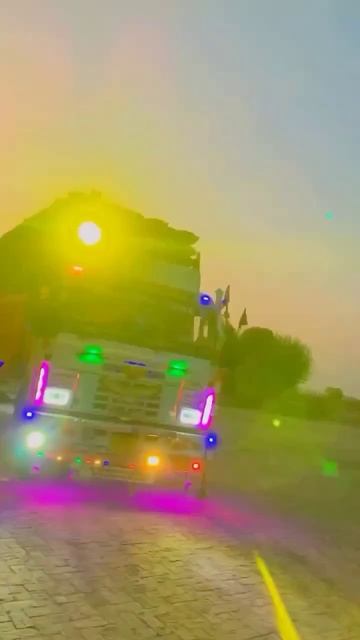 truckan wale yaar//Punjabi WhatsApp status//subscribe to my channel смотреть онлайн