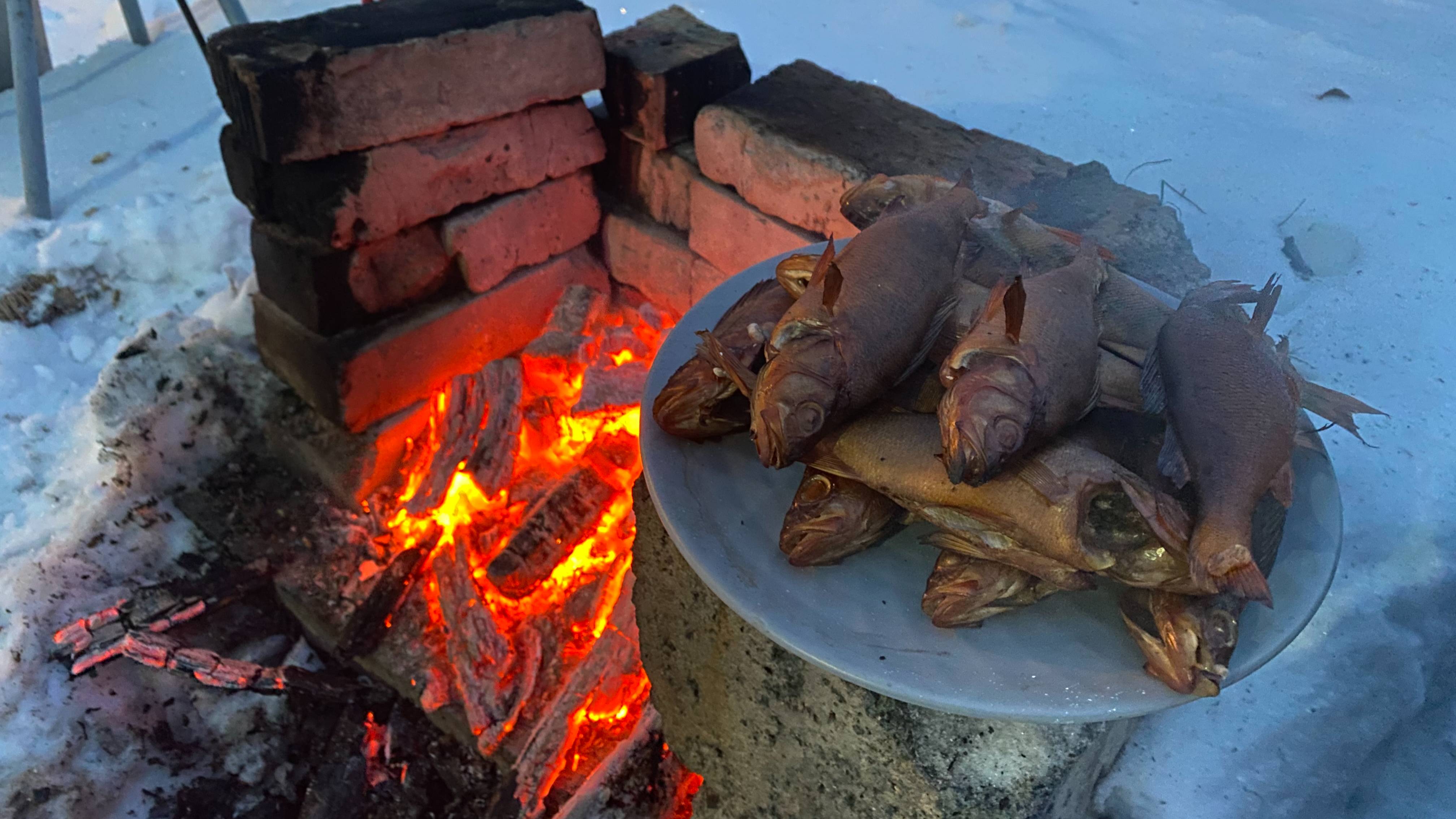 Кручено-копченый окунь под рюмашку